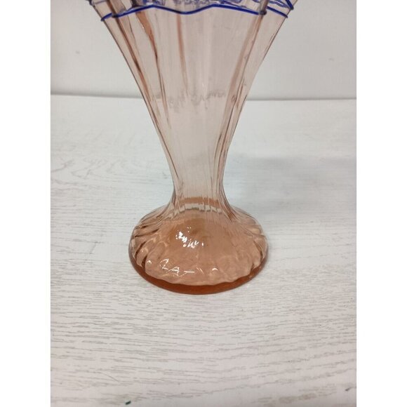 VTG Bohemian Hand Blown Art Glass Vase Pink Blue Flare Rim MCM Czechoslovakia - Picture 3 of 11